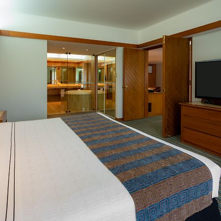 Sonesta Hotel El Olivar Lima Dış mekan fotoğraf A bedroom at the hotel
