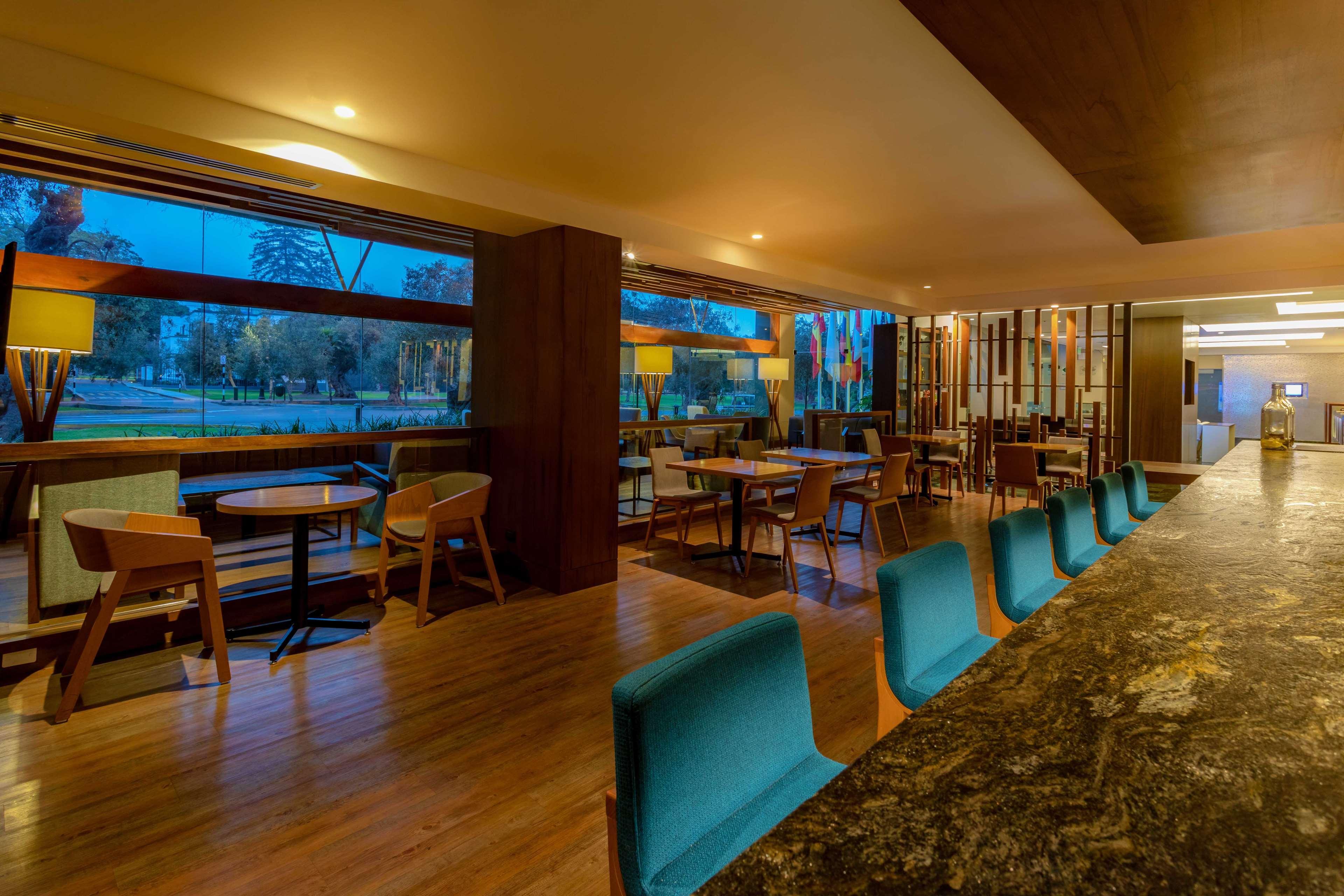 Sonesta Hotel El Olivar Lima Dış mekan fotoğraf The Bar